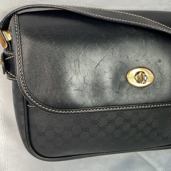 Vintage Gucci Black Monogram GG Leather Flap Turnlock Crossbody Bag - Picture 7 of 17